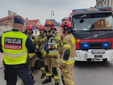 Nieznana przesyłka w liceum. Służby ćwiczyły reakcję w Wadowicach